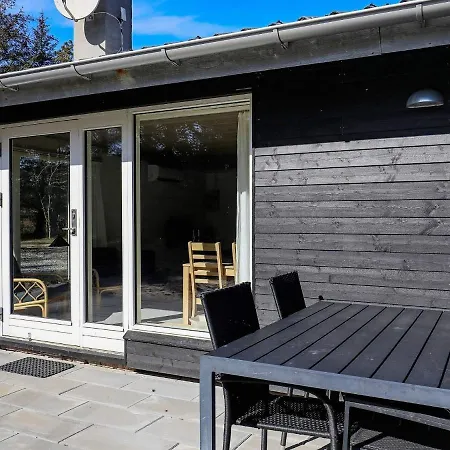 Feriehus Two-bedroom Holiday In 5 Vejers Strand